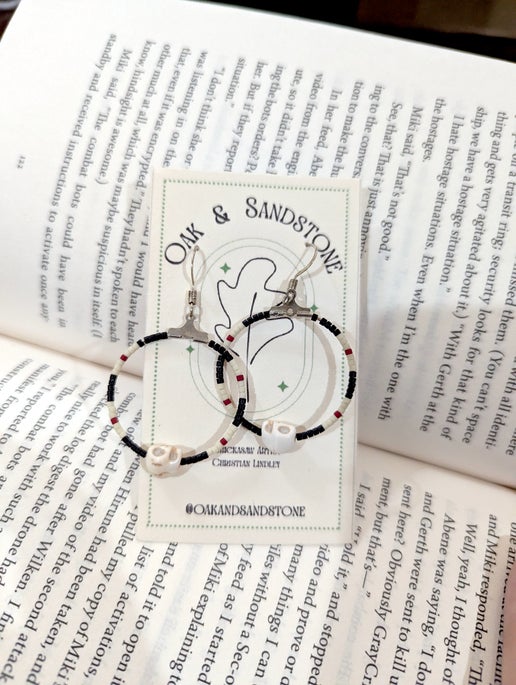 Beaded circle earrings - Black